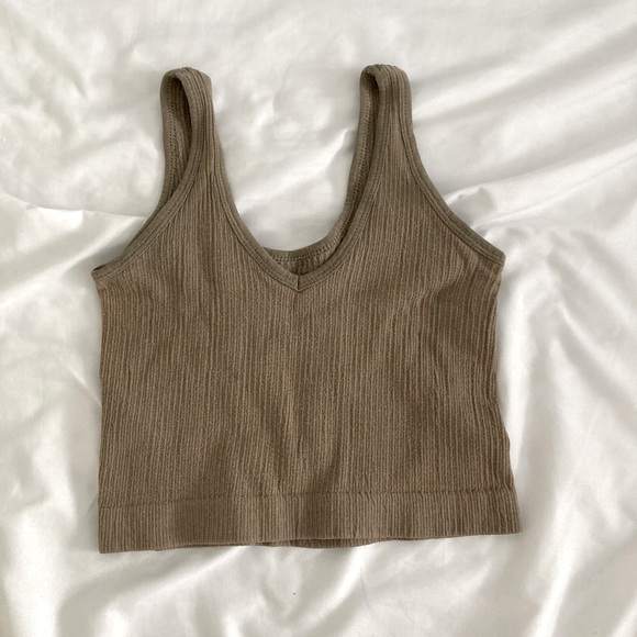 Urban Outfitters Tank Top - Picture 1 of 2